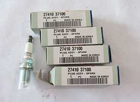 Свечи зажигания Bosch 0242235663