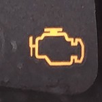 Лампочка «проверь двигатель» на панели приборов