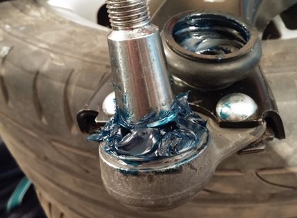 Смазка для шаровых опор и наконечников