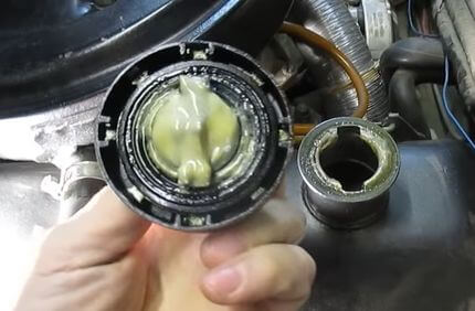 Эмульсия в двигателе