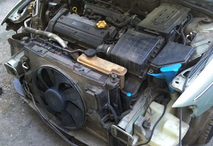 Постоянно работает вентилятор охлаждения