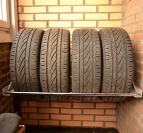 Хранение резины на балконе