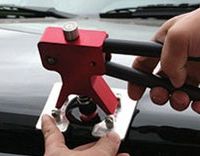 Каков наилучший метод самостоятельного ремонта вмятин на кузове автомобиля, не требующий покраски кузова?