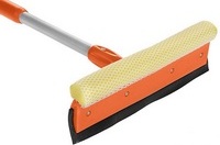 Щетка для мытья стекол автомобиля