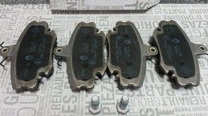 Тормозные колодки 410609192R