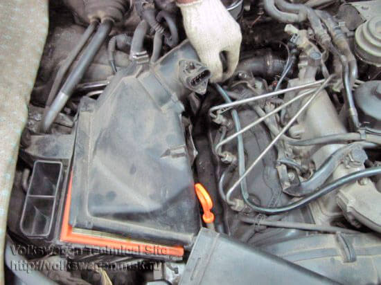 Замена ремней привода ГРМ и ТНВД на Audi A6 2.5 TDI V6