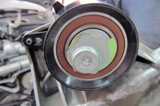 Замена ремней привода ГРМ и ТНВД на Audi A6 2.5 TDI V6