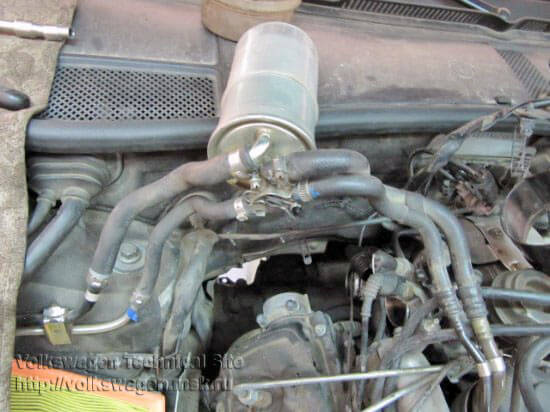 Замена ремней привода ГРМ и ТНВД на Audi A6 2.5 TDI V6