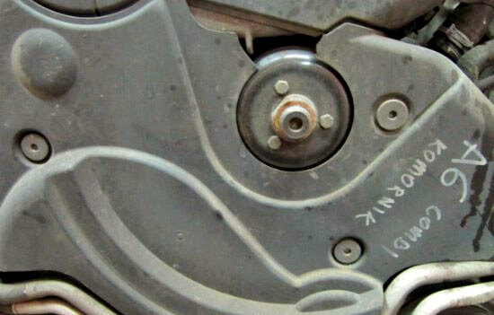 Замена ремней привода ГРМ и ТНВД на Audi A6 2.5 TDI V6