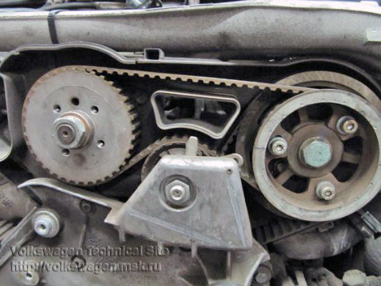 Замена ремней привода ГРМ и ТНВД на Audi A6 2.5 TDI V6