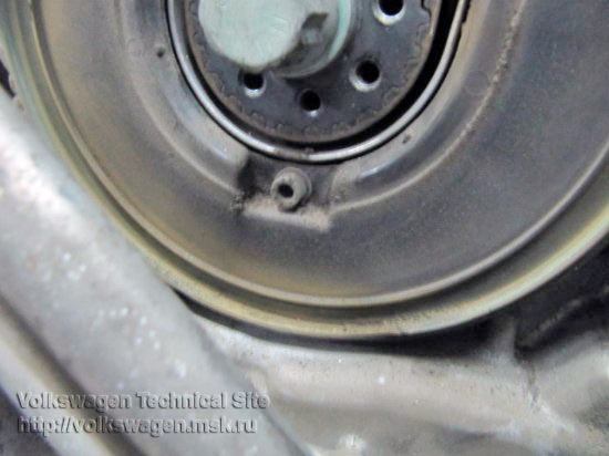 Замена ремней привода ГРМ и ТНВД на Audi A6 2.5 TDI V6