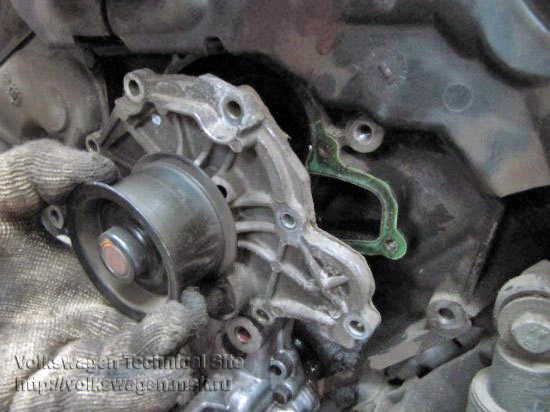 Замена ремней привода ГРМ и ТНВД на Audi A6 2.5 TDI V6