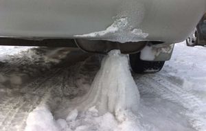 конденсат в выхлопной трубе