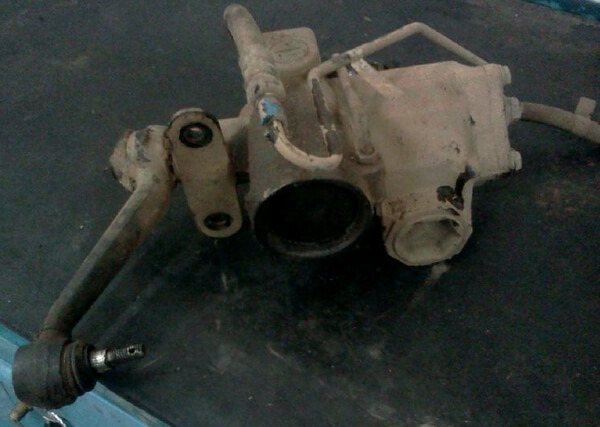 рулевой редуктор ГУРа Land Rover