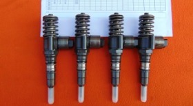 Замена насос-форсунки на моторе 2.0 TDI AZV