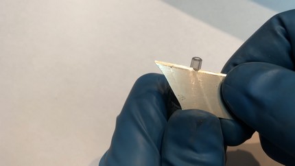 Срезание кончика шприца