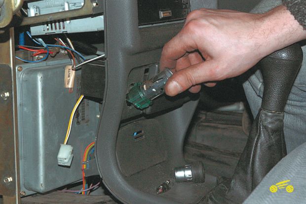Причины почему не работает прикуриватель на ВАЗ — автомобильный портал