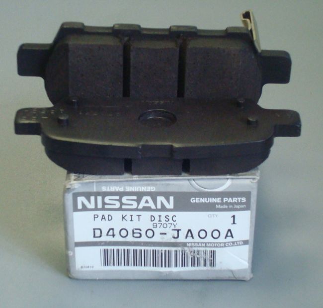 Тормозные колодки Nissan D1060JA00A