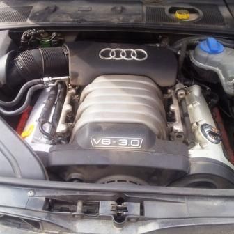 Замена масла в двигателе Audi A4 - цена руб в Москве