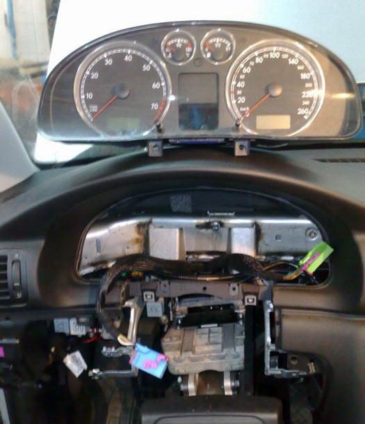 Volkswagen Passat B5+ heater core replacement