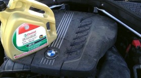 Как заменить масло в двигателе BMW F10 самостоятельно?