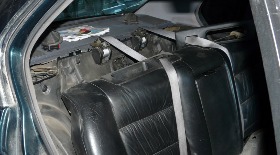 Снятие и замена заднего сидения на BMW e34