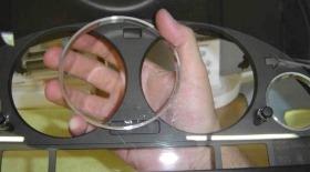 Установка колец в приборную панель BMW E39