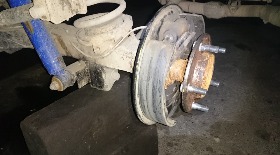 Замена полуоси на Ниве